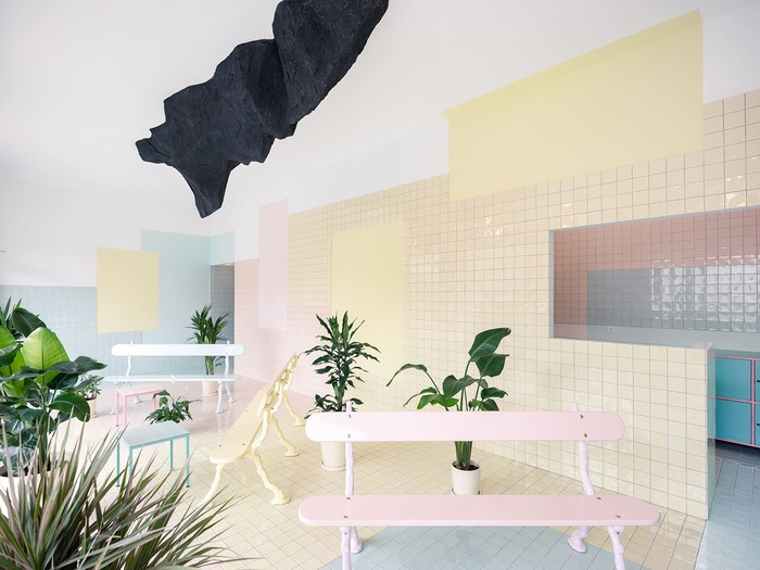 4 BUREAU FLOATING REALITIESDylanPerrenoud