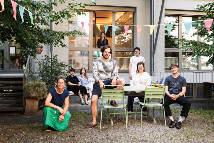 00. office portrait gruppe 0764 1800px