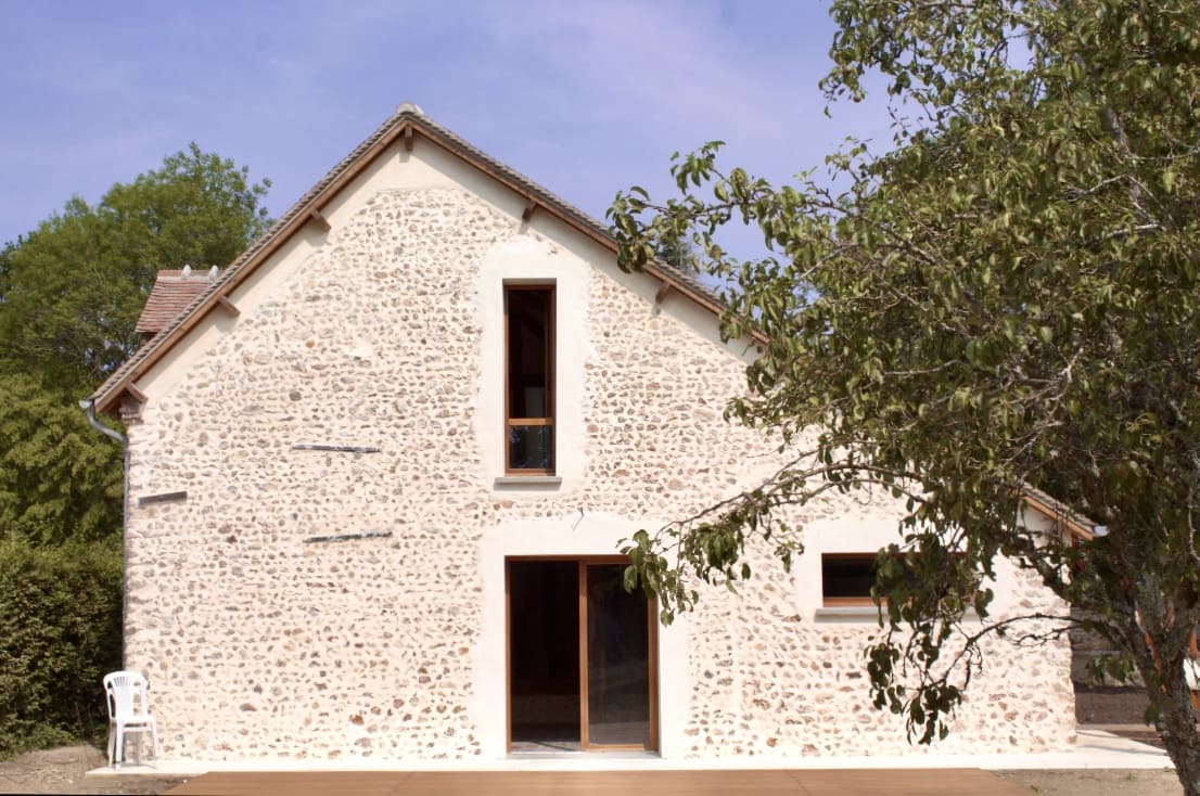 10. MAN Rehabilitation of a cottage in country side