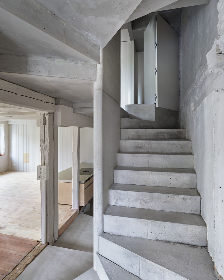 2 Flarzhaus Transformation of a listed farmhouse Uster 2024
